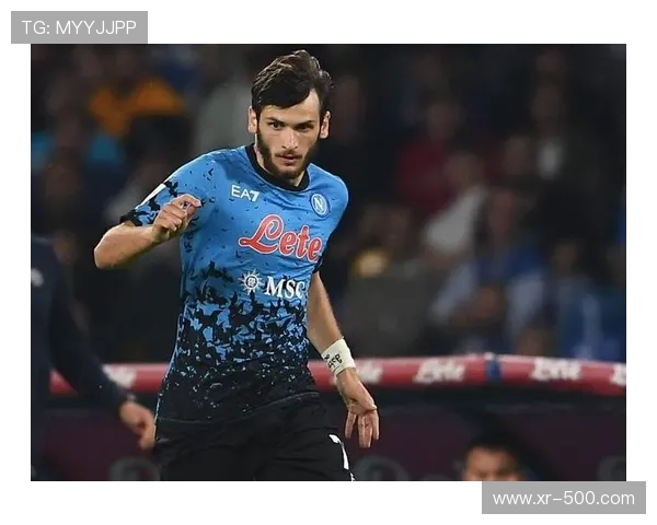 克瓦拉茨赫利亚无私战士形象,重塑法甲球星认知 克瓦拉茨赫利亚无私战士形象,重塑法甲球星认知