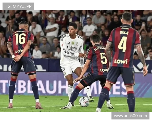 保级生死战：马略卡主场死守策略迎战塞维利亚防线考验